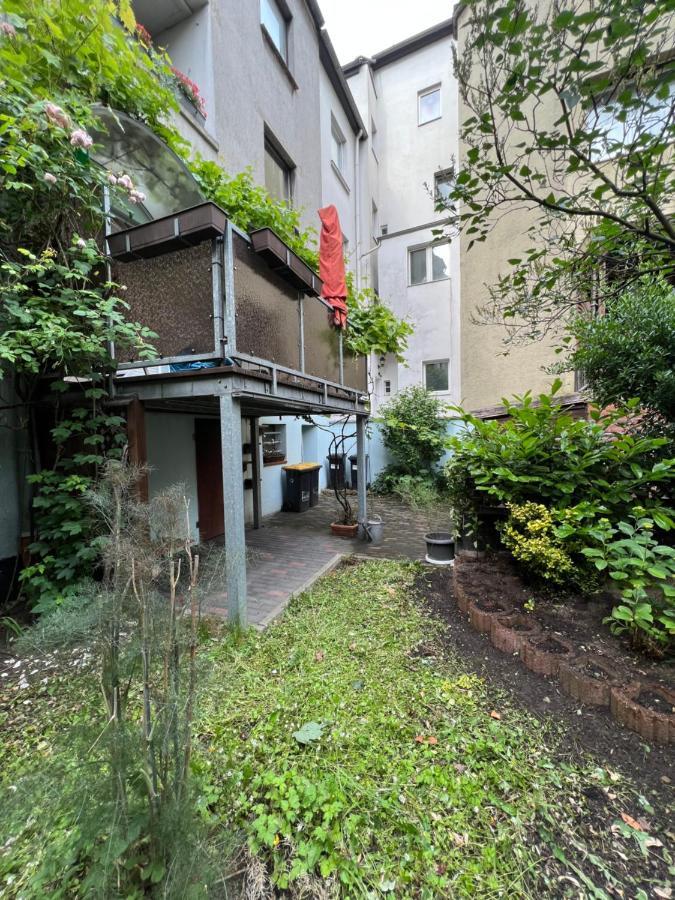 Duisburg Feelhome, Flughafen Nah,3-Schlafzimmer, Dusche Ebenerdig, Zentral, Wifi, Ground Floor Екстериор снимка