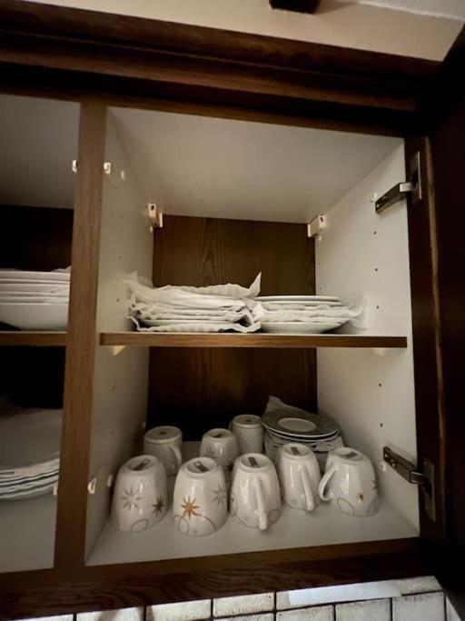 Duisburg Feelhome, Flughafen Nah,3-Schlafzimmer, Dusche Ebenerdig, Zentral, Wifi, Ground Floor Екстериор снимка